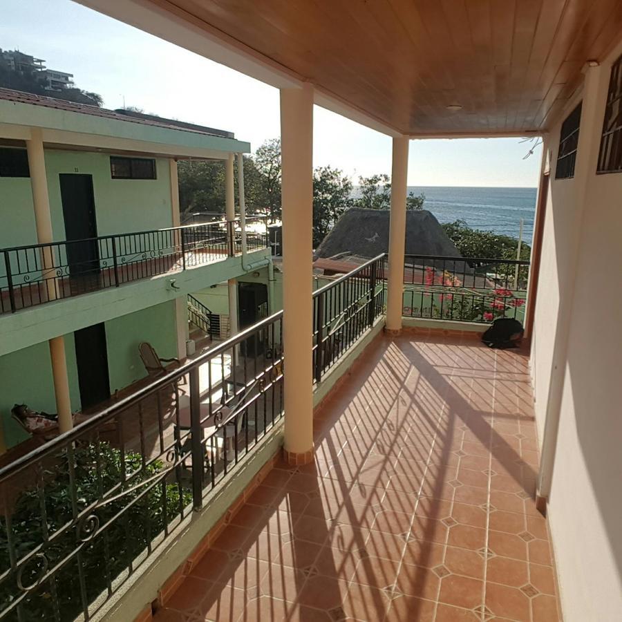 Hostal Dumbira Таганга Екстер'єр фото