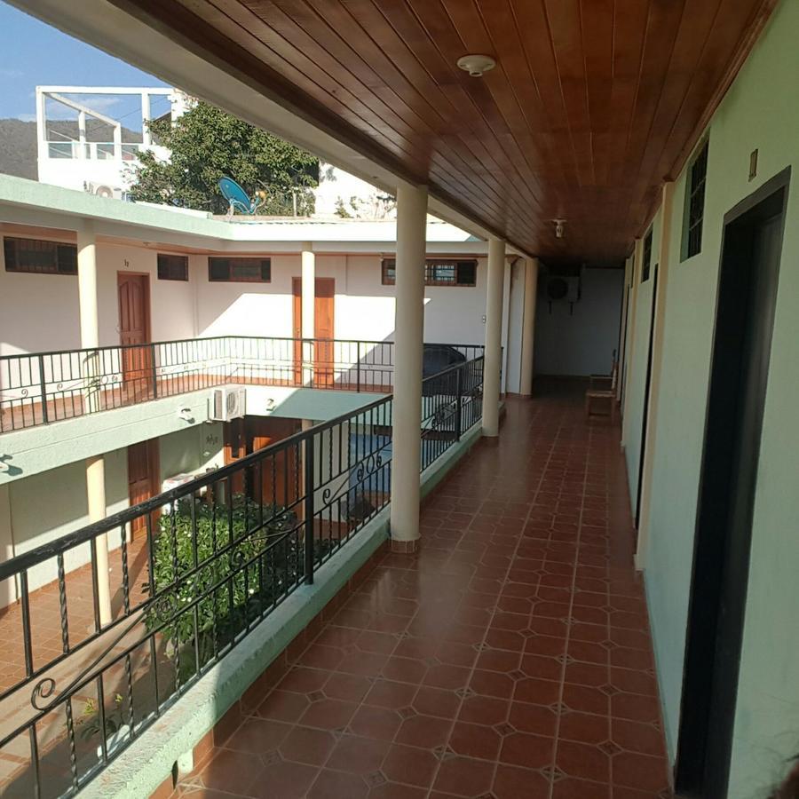 Hostal Dumbira Таганга Екстер'єр фото
